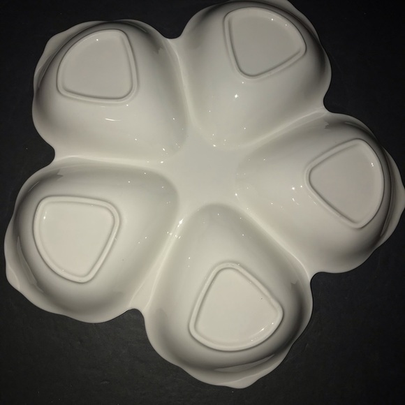 CERAMIC DIVIDED SNACK/CONDIMENTS/CANDY WHITE DISH - Picture 2 of 6